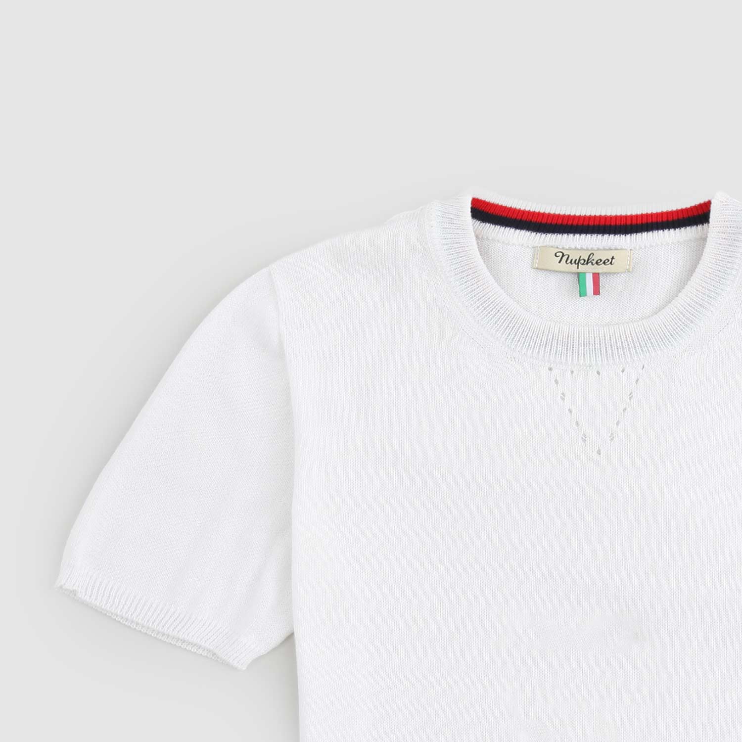 Base Bianco/Collo Rosso E Blu